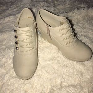 Buttoned Wedged Ankle Booties